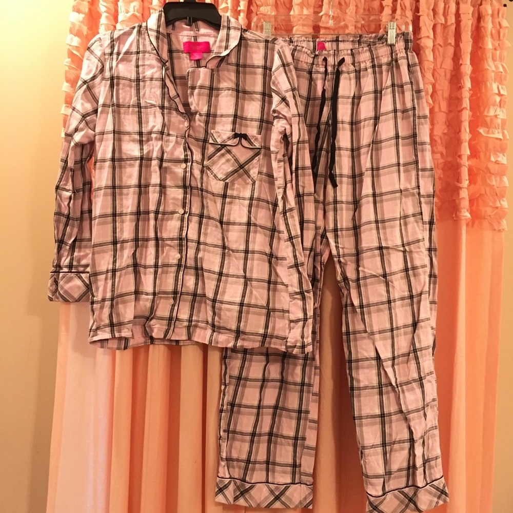 Victoria’s Secret Dreamer Flannel Cotton Pajamas Pink Gray Black Medium Long